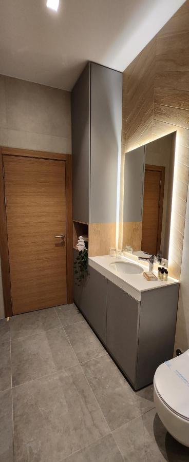 City Nest Modern & Cozy Suites Belgrado Exterior foto